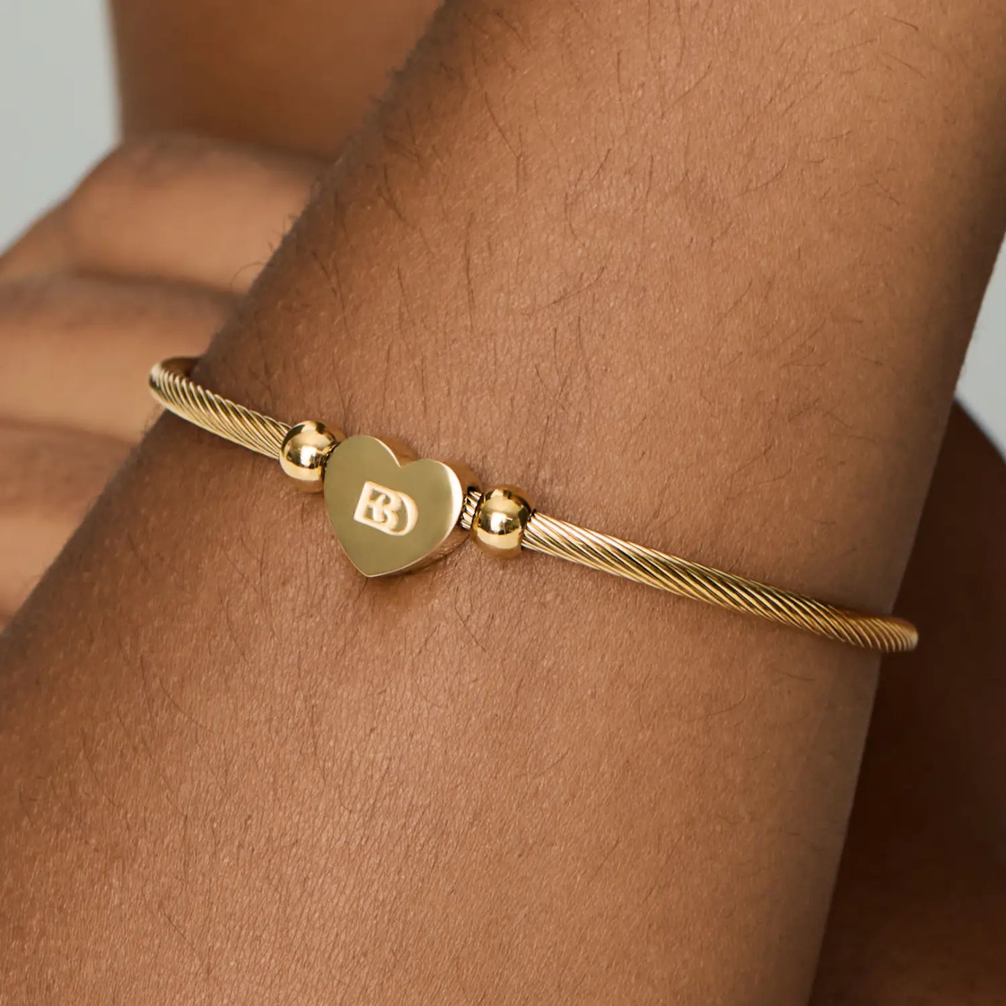 Bracelete de Coração Regulável Banhado em Ouro 18k